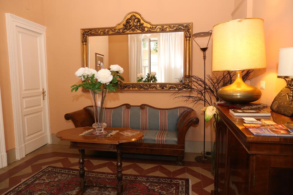 Casa Elide Bed & Breakfast Catania Exterior photo